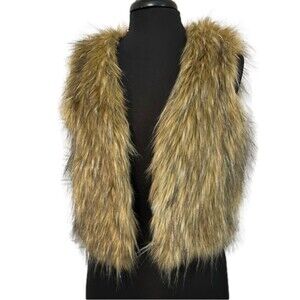 Belle Du Jour Faux Fur Layering Vest